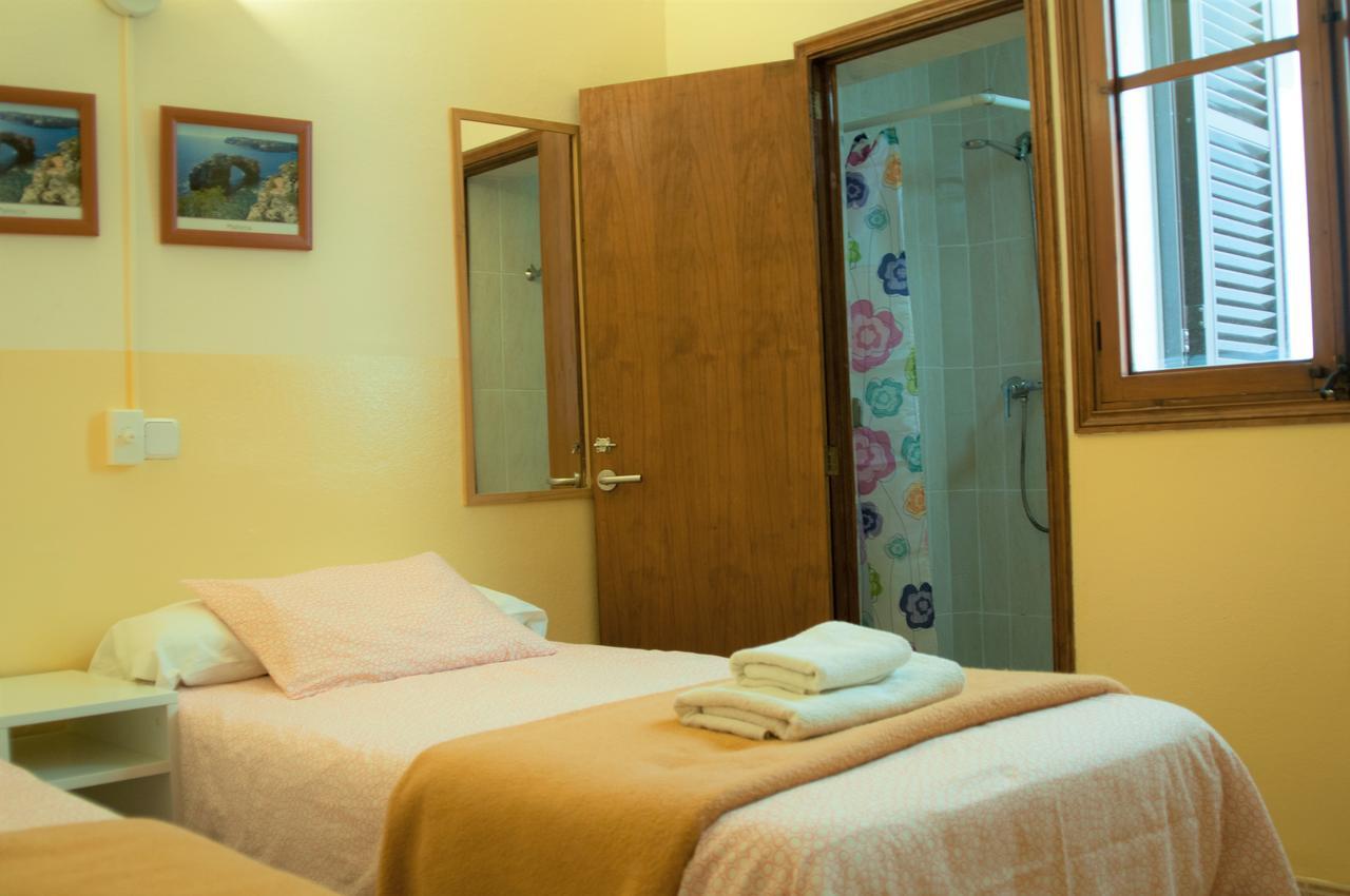 Hostal Atlanta El Arenal  Exteriör bild